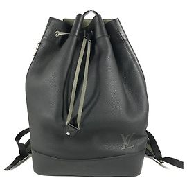 Louis Vuitton Logo Taurillon Noé Backpack Black Khaki