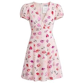 Robe Chanel en soie rose motifs lèvres et signature Multicolore