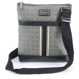 Salvatore Ferragamo Gancini Leather Shoulder Bag Brown Black