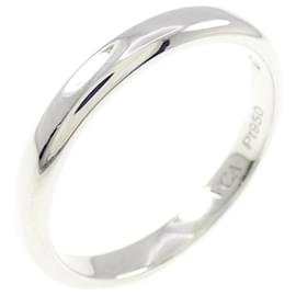 Van Cleef & Arpels Toujours Ring Silvery