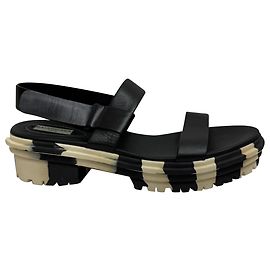 Sandálias Slingback Balenciaga em couro multicolorido Multicor