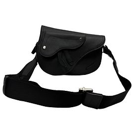 Pochette Messenger Saddle Dior en cuir de veau grainé noir Noir