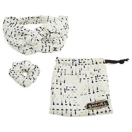 Conjunto Chouchou Chanel Banda para el Cabello Tweed Blanco Negro CC Crudo