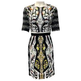 Schwarz / Weiß Multi Print Gürtelkleid von Peter Pilotto Schwarz