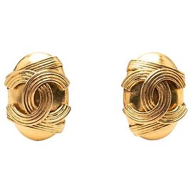 Orecchini ovali vintage Chanel Coco Mark D'oro