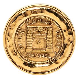 Chanel Goldplattierte Brosche Golden