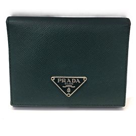 Billetera bi-fold Prada Saffiano verde Verde