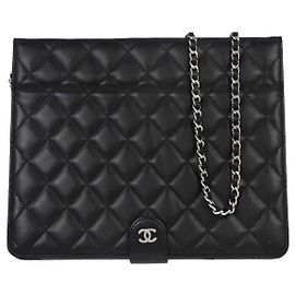 Chanel Chanel Bicolor Shoulder Bag Red/Navy leather bicolore large Black
