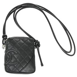 Pochette en cuir matelassé Chanel Cambon Noir