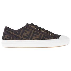 Fendi Sneakers Bassi in Tessuto Marrone