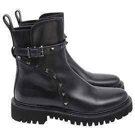 Botas ankle Rockstud Valentino Garavani em couro de bezerro preto Preto
