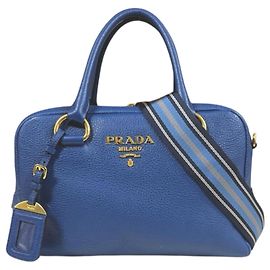 Borsa a Spalla Prada Mini Boston Vitello Phoenix in Blu Blu