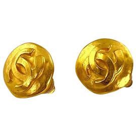 Boucles d'oreilles clips en plaqué or Chanel Doré