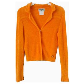 CHANEL STRUCTURED KNIT JACKET. Orange
