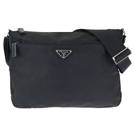 Bolsa de ombro Prada em nylon tessuto com logo triangular Preto