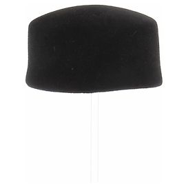 Autre Marque Cappello nero MAISON KRASNOVA Nero