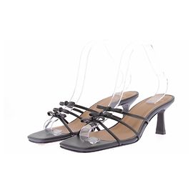 Autre Marque Mules noires à talons Noir