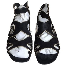 Chanel Espadrilles Gold Hardware 36C Gold hardware