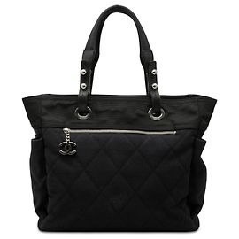 Chanel Azul Grande Tote de Lona Matelada Paris Biarritz Azul Azul marinho