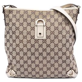 Bolsa transversal Gucci em lona GG bege Abbey D Ring Bege