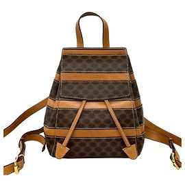 Céline Mochila mini de cuero Celine Vintage Macadam Blazon Triomphe Pattern Castaño