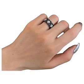 De Beers Enchant Lotus Black Ceramic Platinum Diamond Ring Black