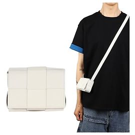 Bottega Veneta Mini Men's Cassette Bag White