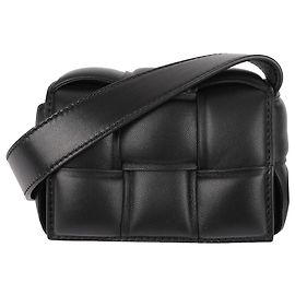Bottega Veneta Bolsa de mão Intrecciato Candy acolchoada Preto