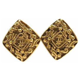 Orecchini a clip in oro vintage Chanel D'oro