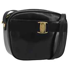 Bolsa de Ombro Vala em Couro Preto e Dourado Salvatore Ferragamo Auth ka4046 Preto Dourado