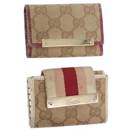 Gucci Estuche para llaves GG Canvas 2 Set Beige Oro Auth ti3906 Beige Dorado