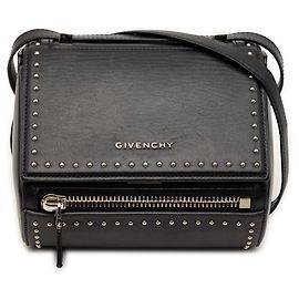 Bolsa crossbody Pandora Box em couro de cabra preto com studs Givenchy Preto