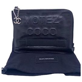 Clutch Chanel in pelle nera Nero