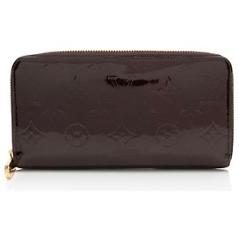 Louis Vuitton Monogram Vernis Zippy Wallet Red