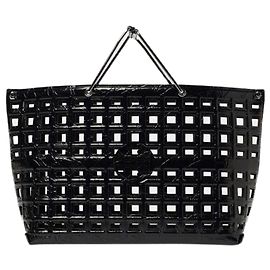 Tory Burch Bolsa de mercado em relevo de crocodilo Preto