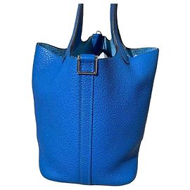 Borsa Hermès Lovebag 18 b3 in pelle blu Blu