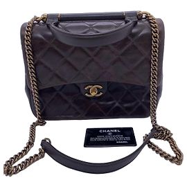 Bolsa Chanel Mumbai de couro com alça transversal Outro