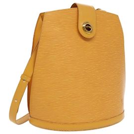 Sac à épaule Cluny Louis Vuitton en cuir Epi Jaune