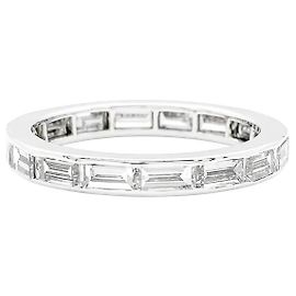 Anello Van Cleef & Arpels, fede 'Romance', platino e diamanti baguette. Altro