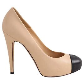 Chanel Saltos bege Bege