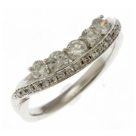 Autre Marque 18K White Gold Diamond Band Ring Silvery