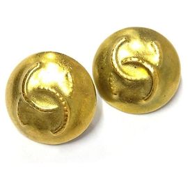 Orecchini rotondi Coco Mark di Chanel D'oro