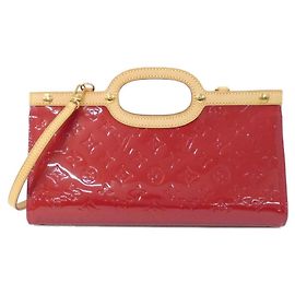Louis Vuitton Vernis Roxbury Drive Handbag Red