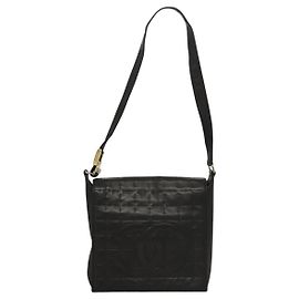 Chanel Chocolate Bar CC Quilted Leather Small Noir