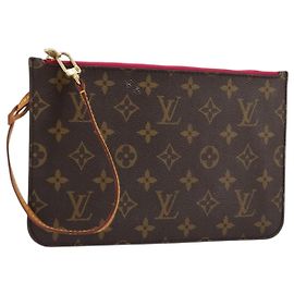 LOUIS VUITTON Monogram Neverfull MM Pouch Accesorio Pouch LV Auth 176726 Monograma