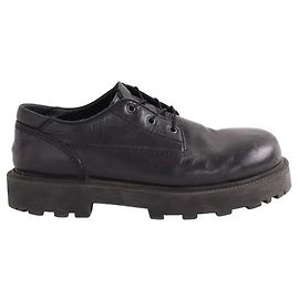 Givenchy Sapatos pretos de amarrar Preto