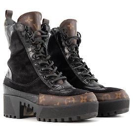 LOUIS VUITTON - Botas Lauréate Louis Vuitton em lona monogramada e couro preto (T38) Marrom