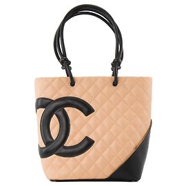 CHANEL - Bolsa de Mão Cambon Chanel em Couro Liso Bege e Preto Bege