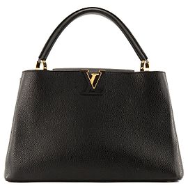 LOUIS VUITTON - Borsa Capucines Louis Vuitton in pelle nera grana Nero
