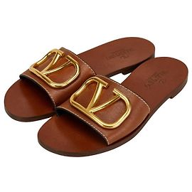 Sandálias de couro V Logo da Valentino Marrom Dourado